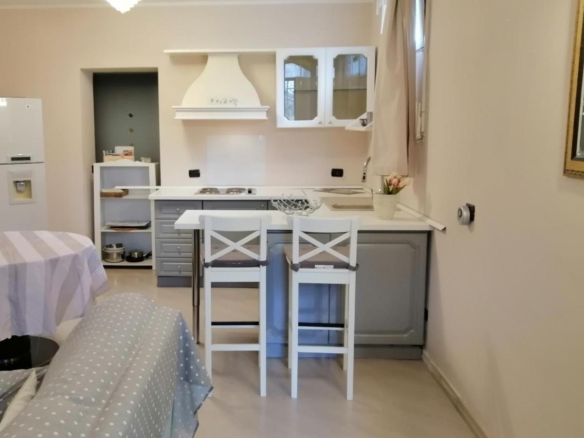 Casa In Collina "La Farfalla" Рипарбела Екстериор снимка
