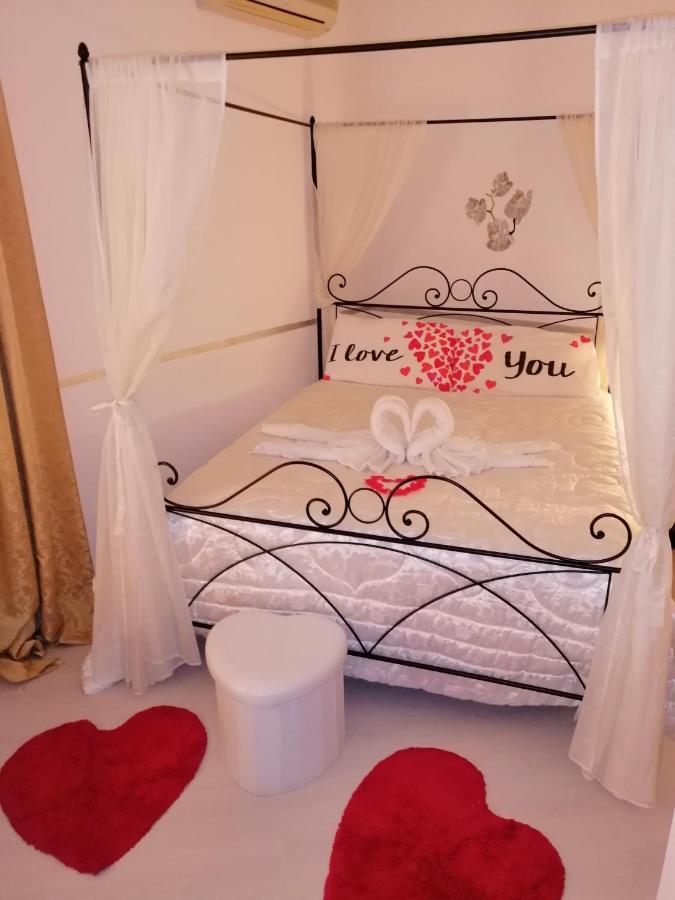 Casa In Collina "La Farfalla" Рипарбела Екстериор снимка