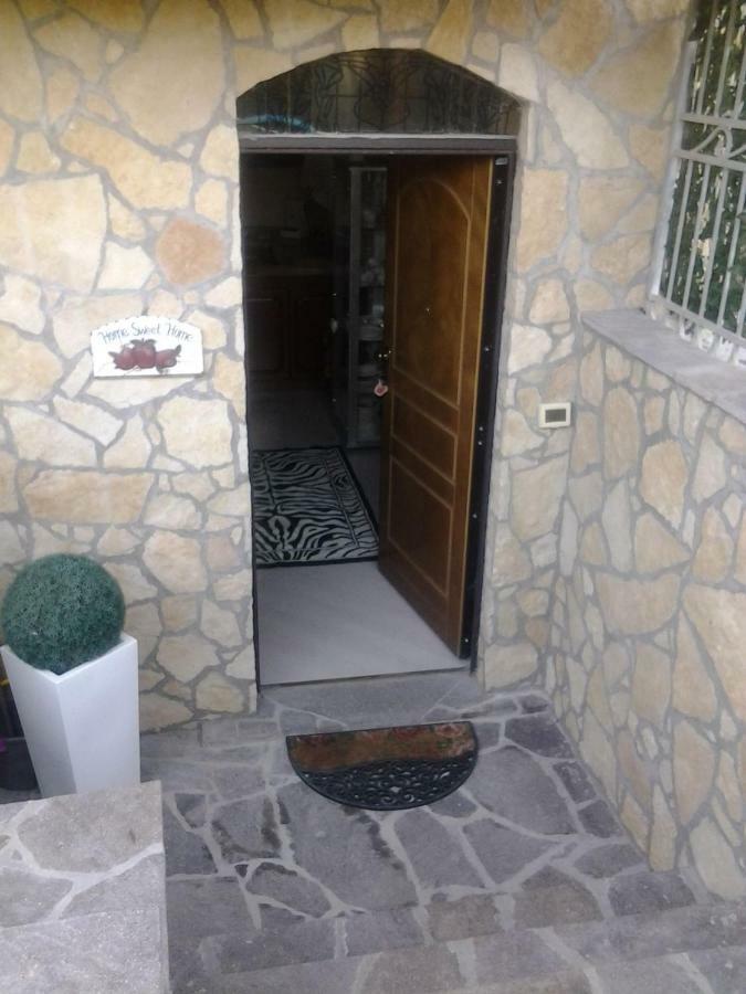 Casa In Collina "La Farfalla" Рипарбела Екстериор снимка